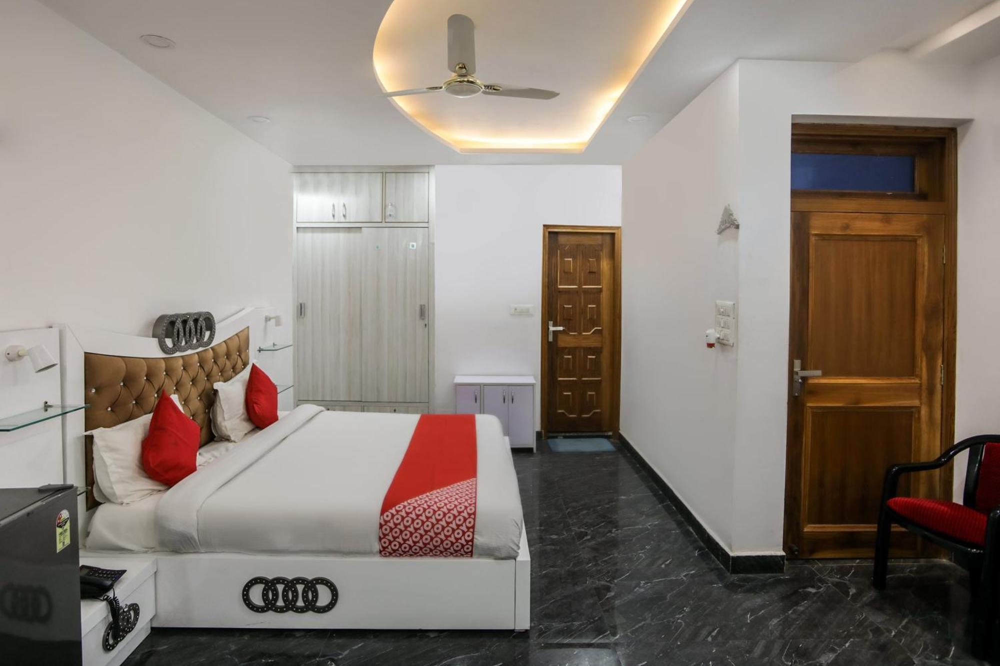 Hotel O Aarush Jhajhar Eksteriør billede